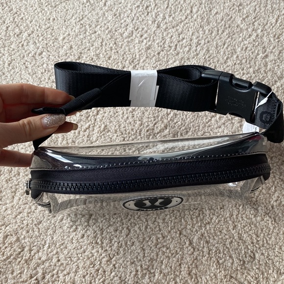 Lululemon Clear Everywhere Belt Bag NWT logo stadium - Picture 7 of 8